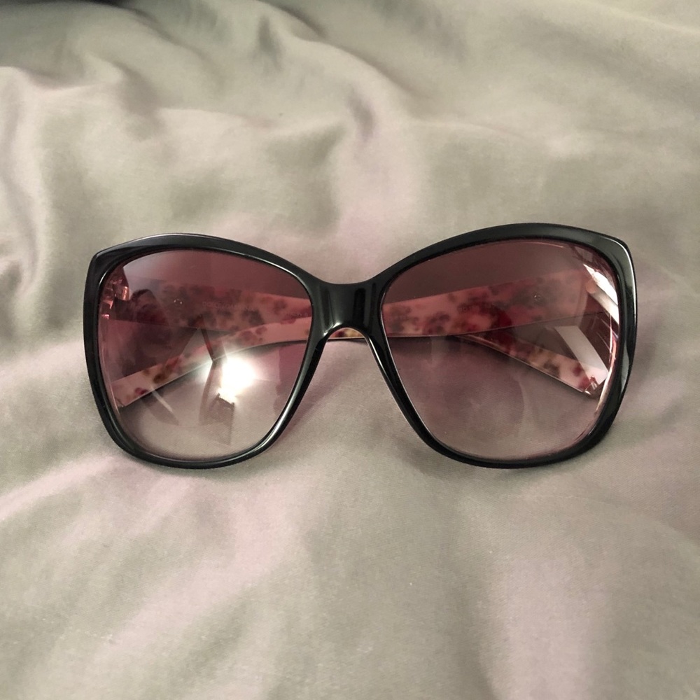 dolce & gabbana sunglasses.